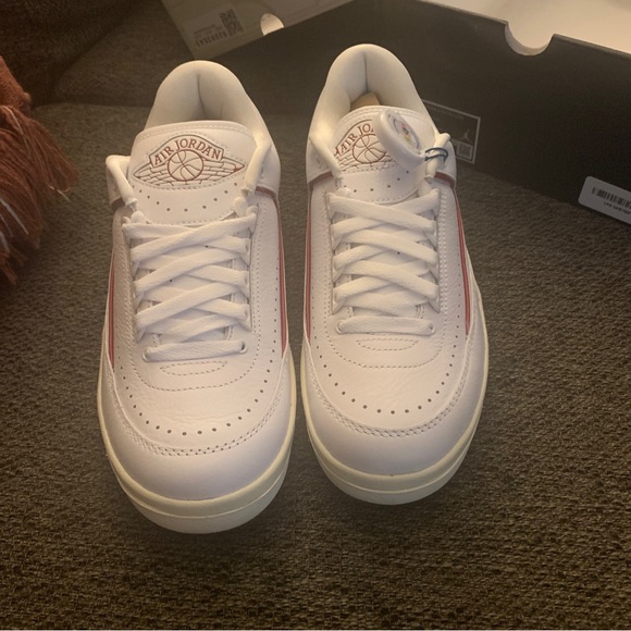 Air Jordan 2 retro Unc to Chicago - Picture 7 of 9